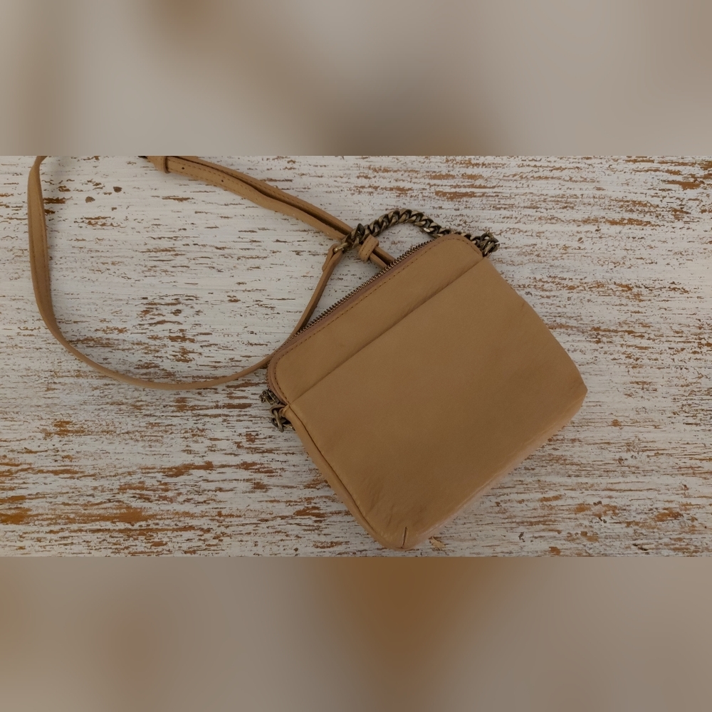 Small crossbody